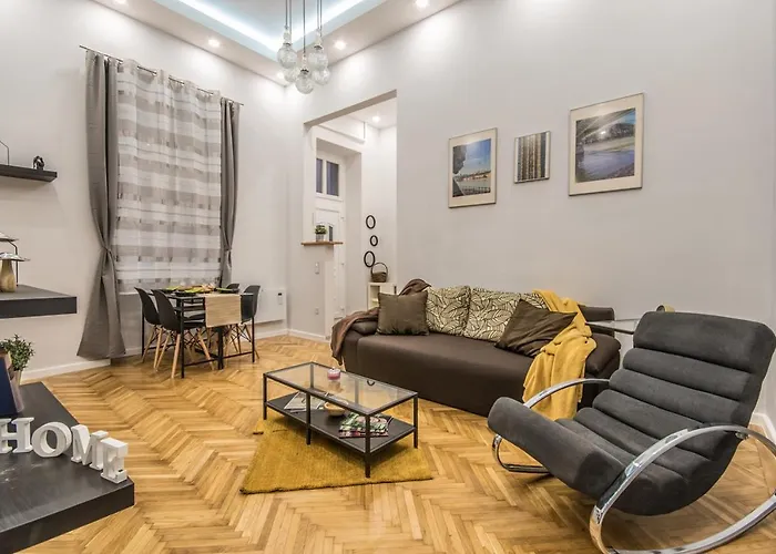Semmihome Semmelweis Street Budapest