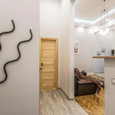 Semmihome Semmelweis Street Appartamento *