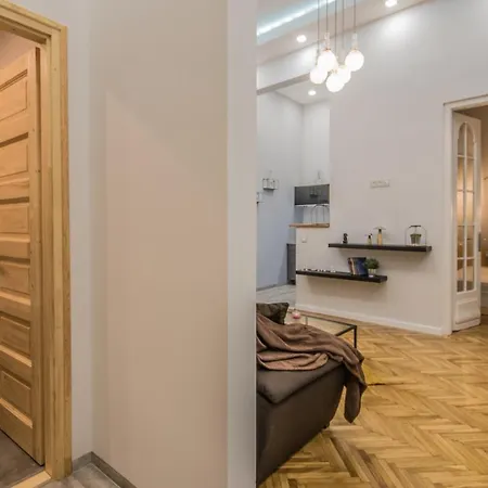 Апартаменты Semmihome Semmelweis Street *