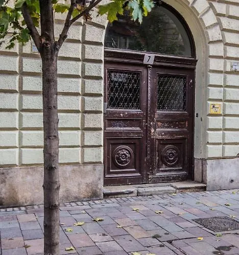 Semmihome Semmelweis Street