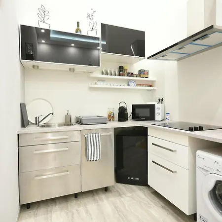 Semmihome Semmelweis Street 公寓 *
